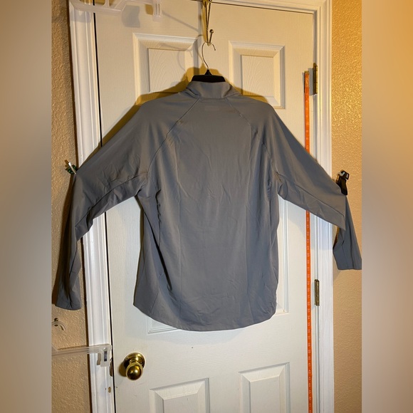 Adidas Sz XL Sweatshirt Women’s Gray Aeroready FS4789 $70 NWT - Picture 3 of 8